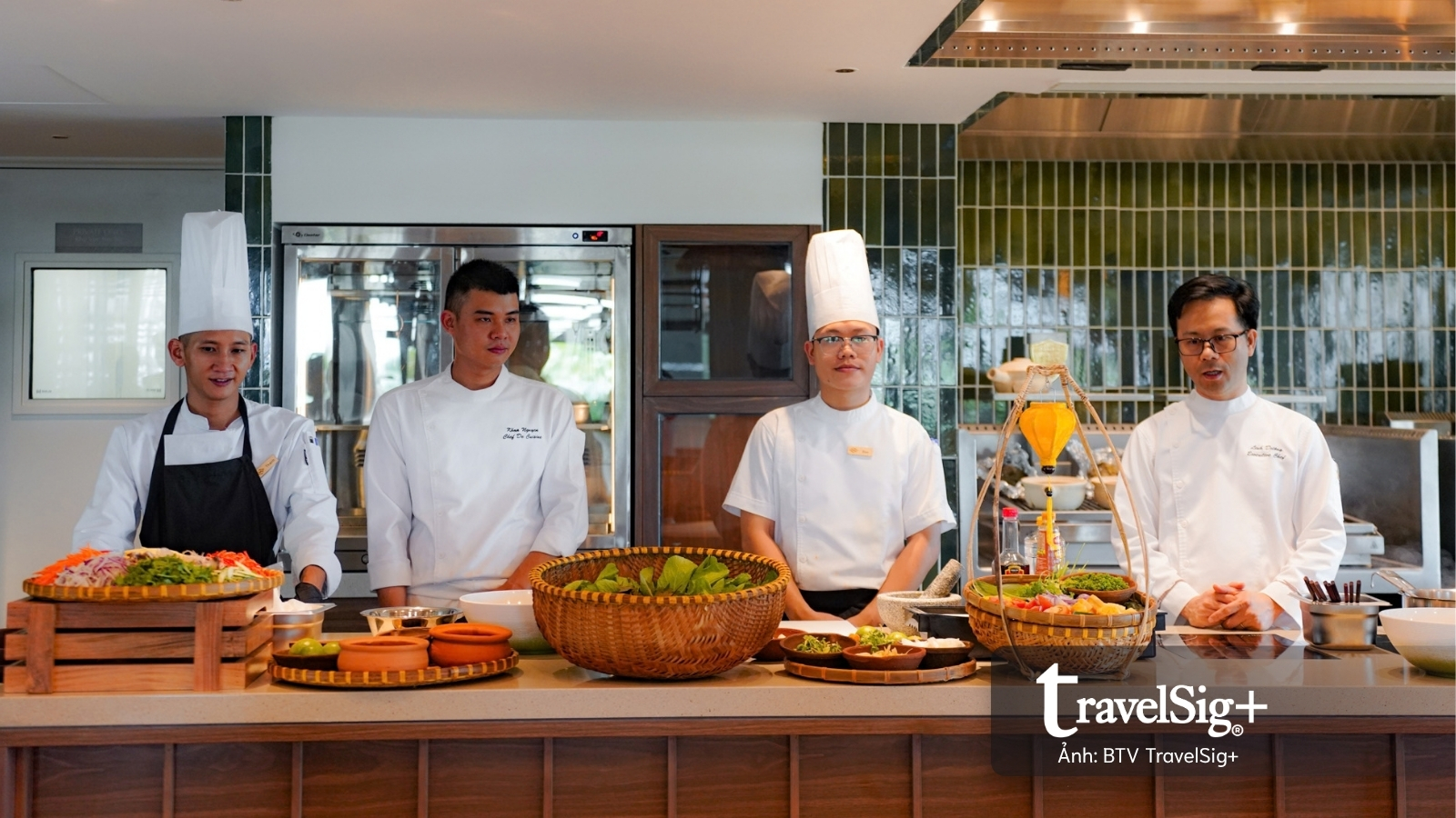 Nghỉ dưỡng bên sông và tìm hiểu làng nghề truyền thống ở NHAAN Resort & Spa Hoi An