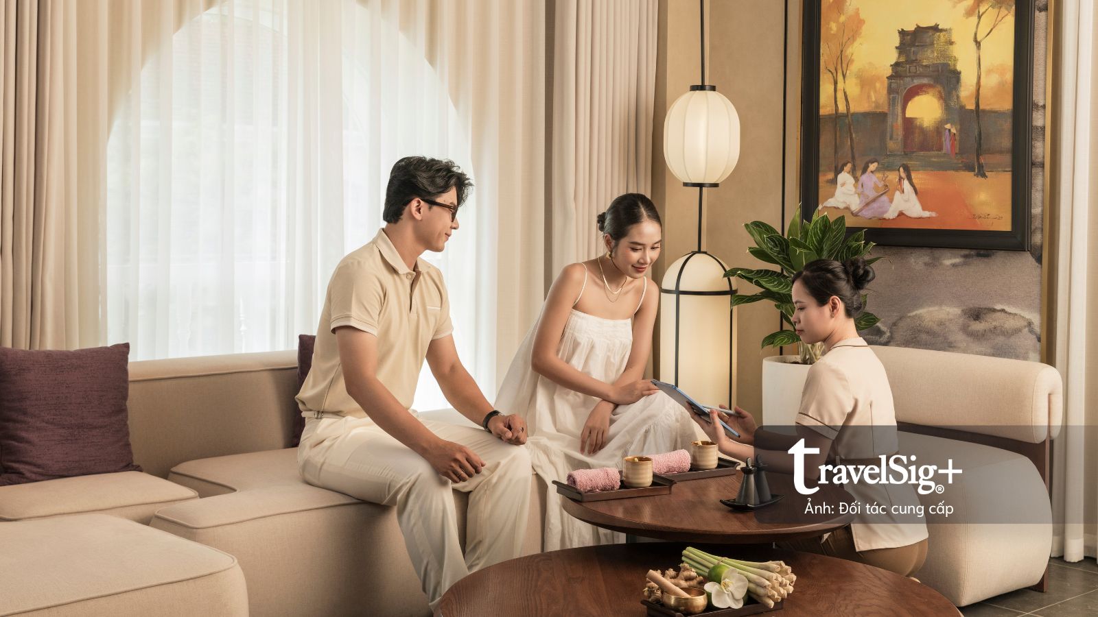 Nơi Huế đi qua từng khoảnh khắc