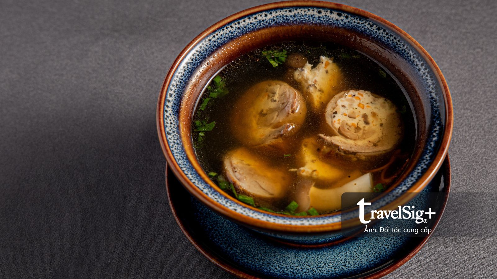 Dấu ấn 9 năm gìn giữ hồn Việt bằng ngôn ngữ ẩm thực của Vietnam House Restaurant