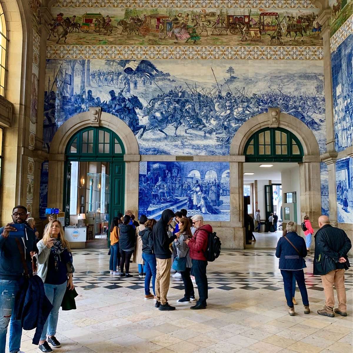 Antwerp, Innsbruck, Madrid: Đâu là ga tàu đẹp nhất châu Âu?