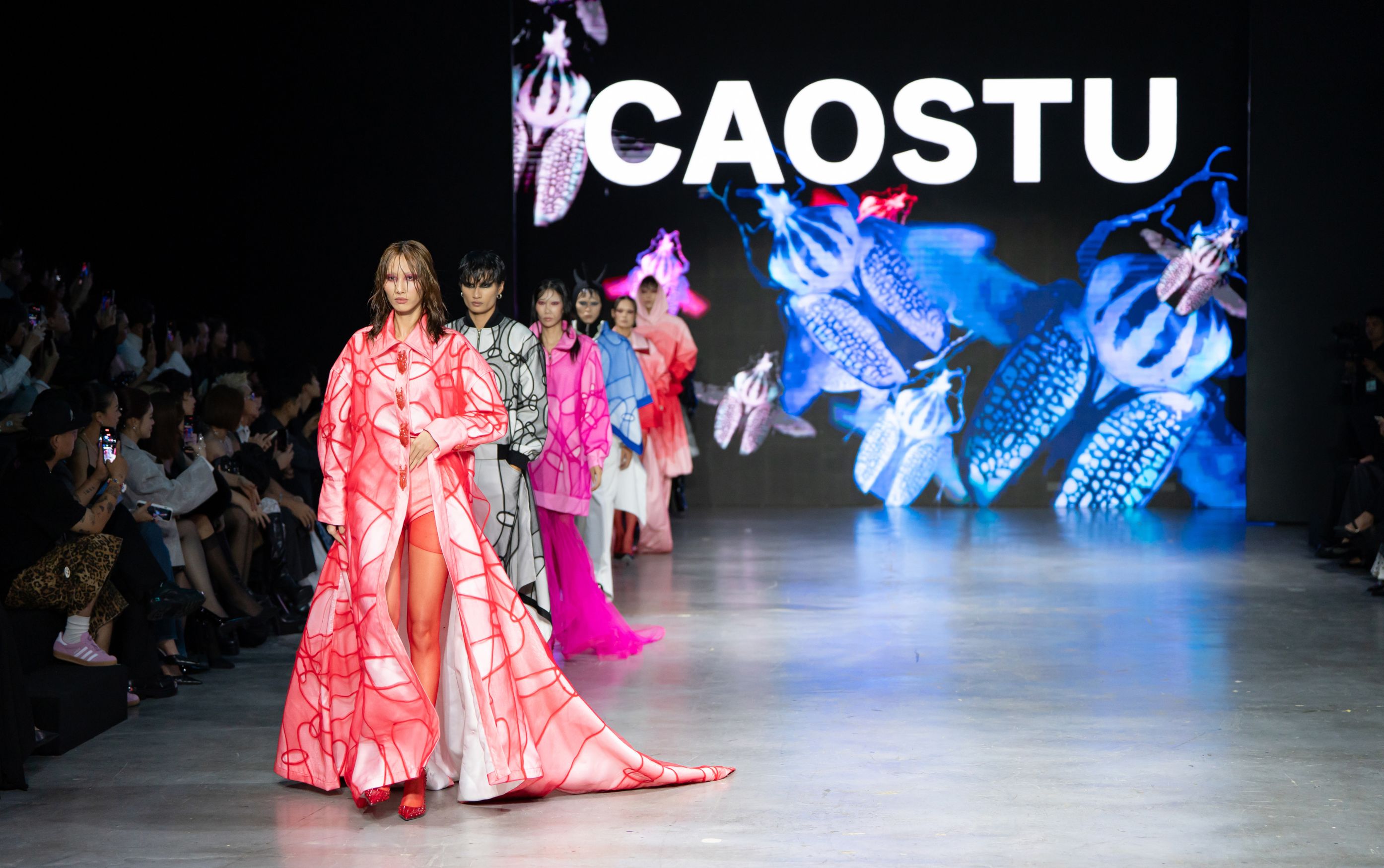 CAOSTU ra mắt BST The Beetle, cảm hứng từ bọ cánh cứng & thiên nhiên miền Trung trong thời trang Việt
