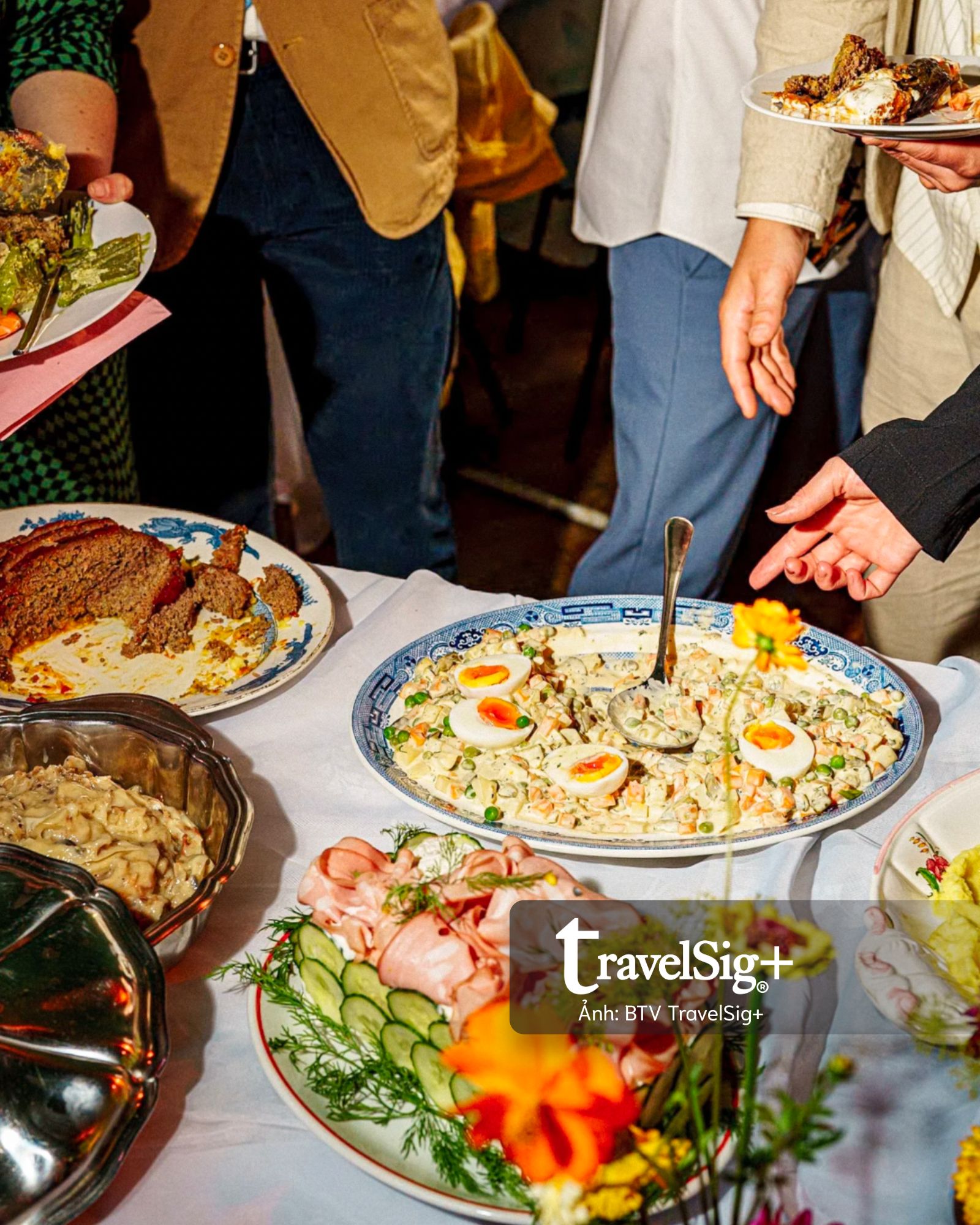 Come To My House I’ll Make You Fat: bữa tiệc “thừa yêu thương” giữa lòng London