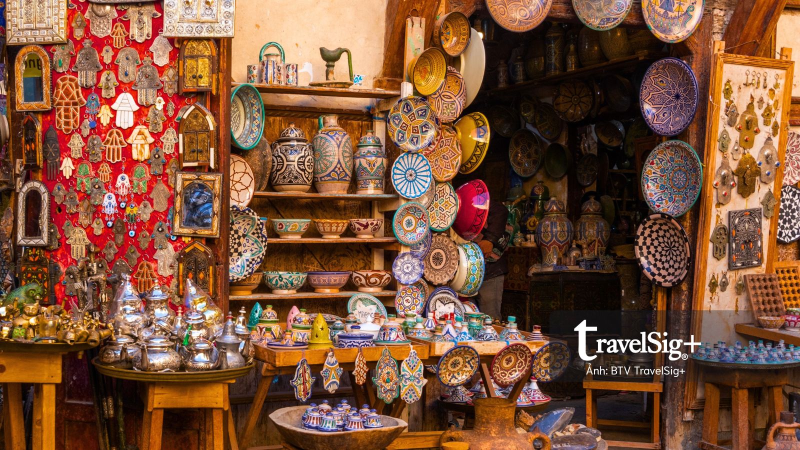 Fez – Nơi những đôi tay thủ công gìn giữ linh hồn Morocco sống mãi