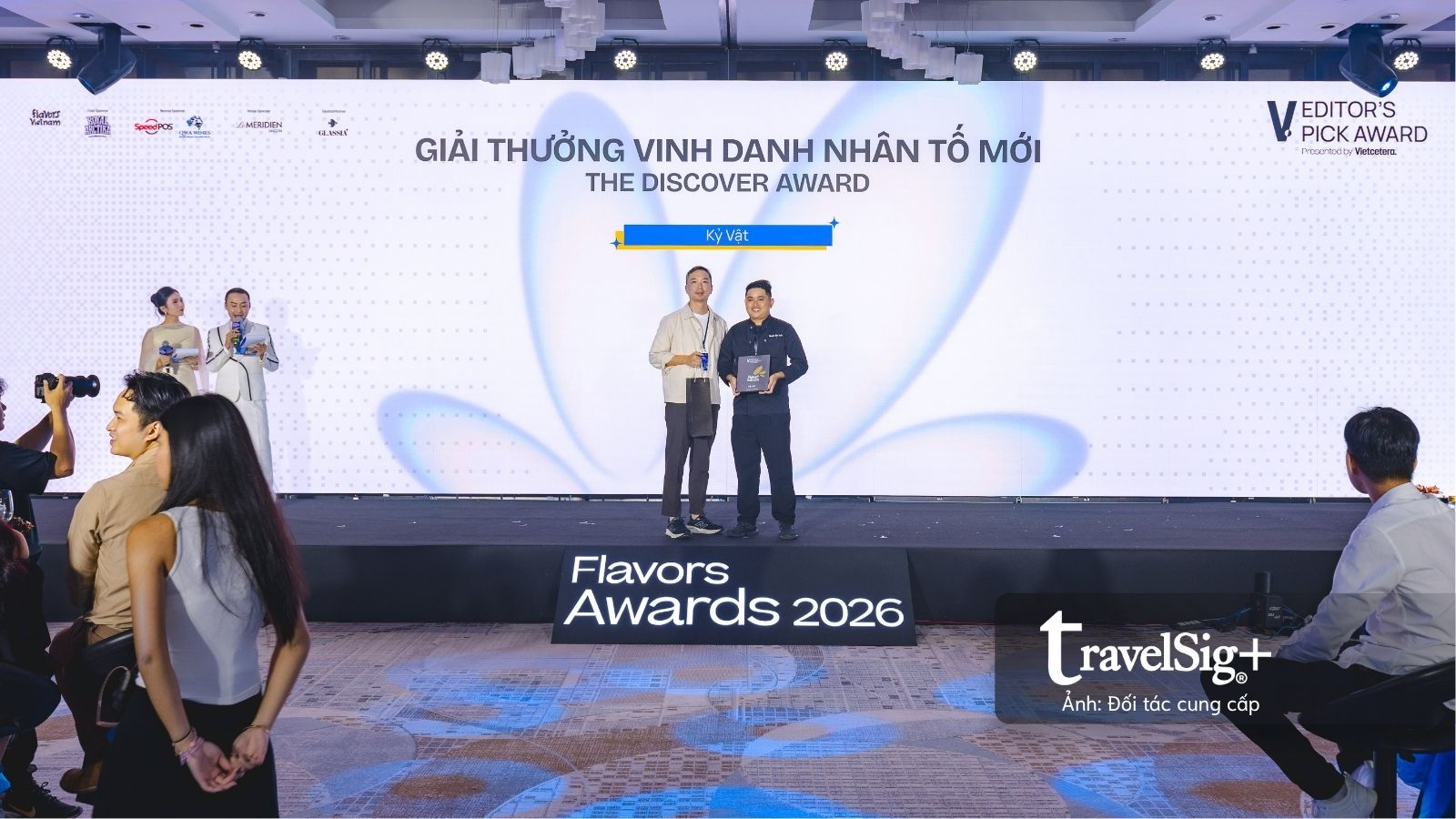 Flavors Awards 2026: Đêm tôn vinh những cột mốc định hình bức tranh "Thời Vị" F&B Việt Nam