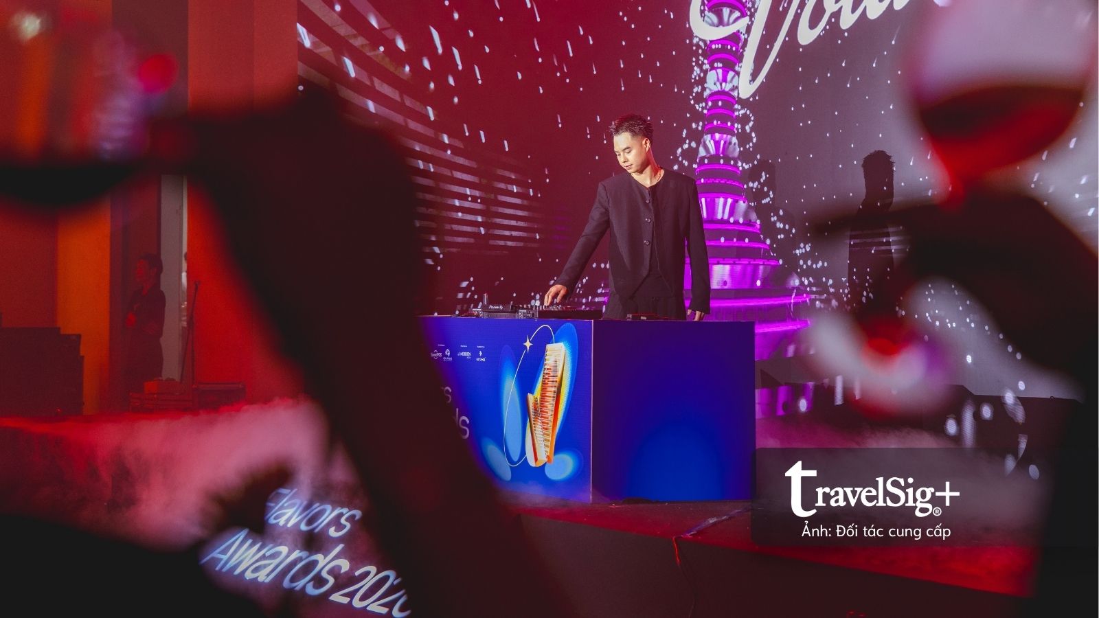 Flavors Awards 2026: Đêm tôn vinh những cột mốc định hình bức tranh "Thời Vị" F&B Việt Nam