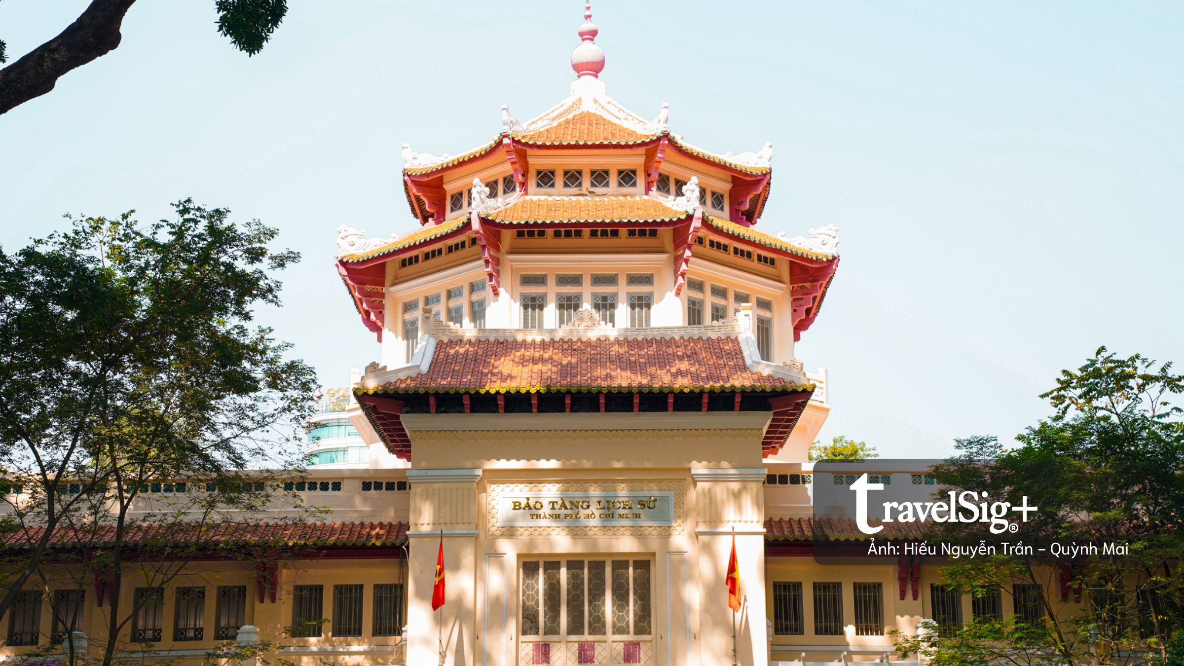 Hát bội giữa lòng di tích lịch sử