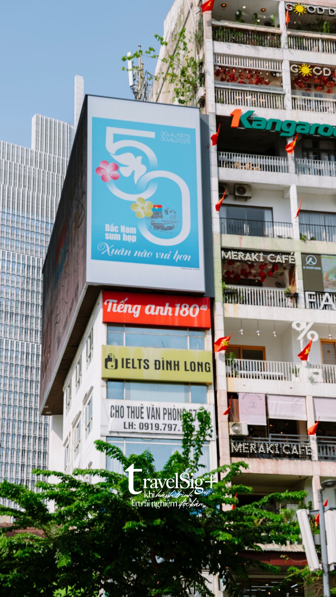 Hoà bình đẹp lắm - TP.HCM rực rỡ cờ hoa chào mừng 50 năm Ngày Giải phóng miền Nam, thống nhất đất nước