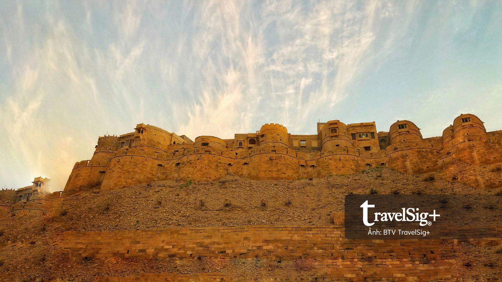 Jaisalmer – "Thành phố vàng" rực sáng giữa miền sa mạc Tây Bắc Ấn Độ
