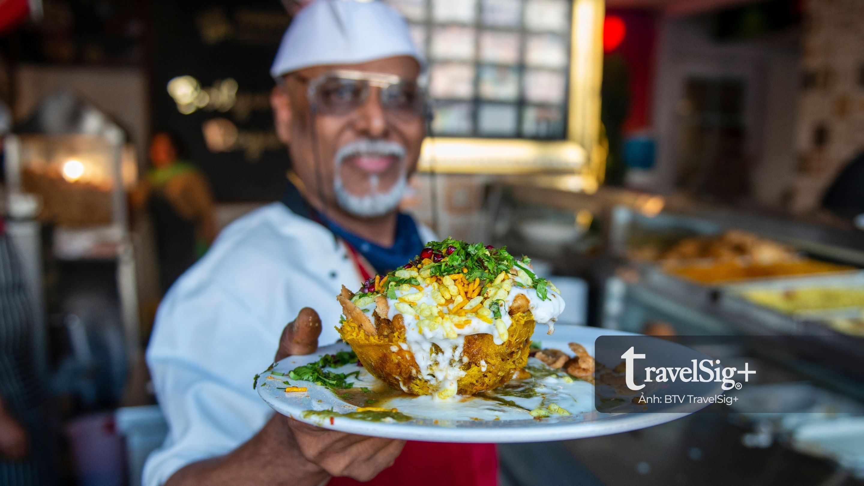 Khi gu ăn uống dẫn đường: Booking.com giới thiệu 7 điểm đến cho mùa du lịch cuối năm