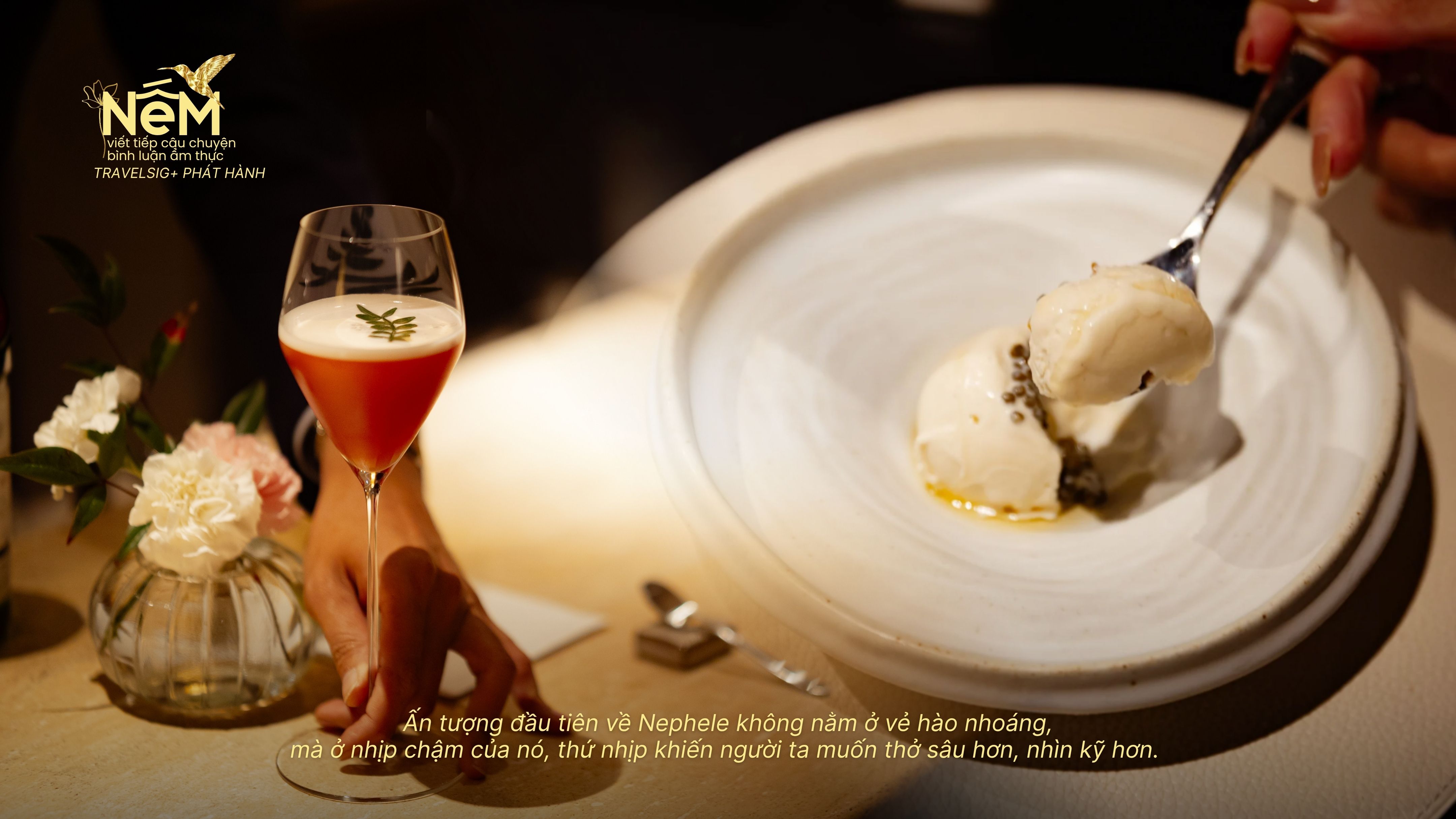 Khi ngọn lửa kể chuyện mùa và giấc mơ mây chạm đất