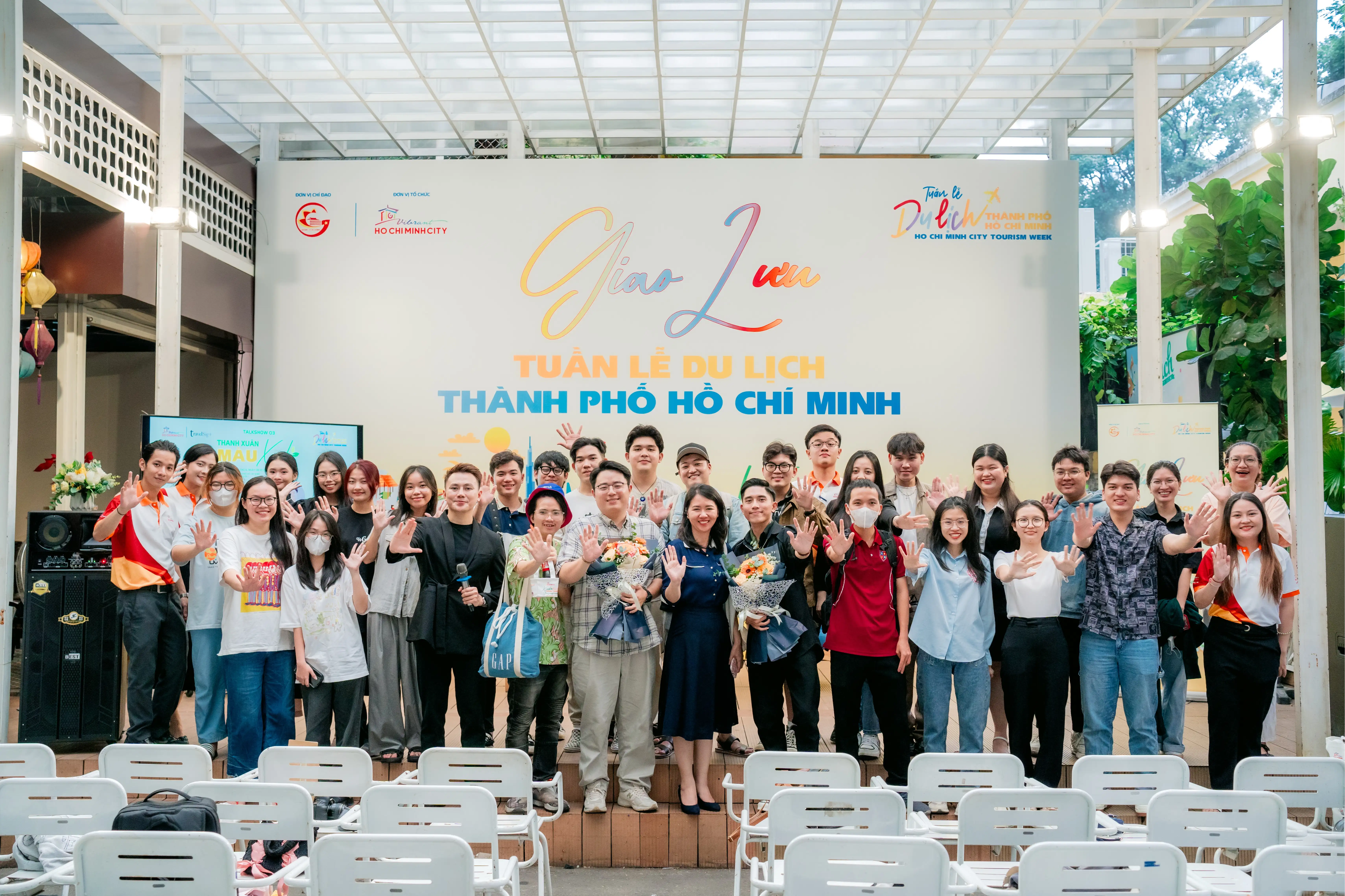 Khi travel blogger, hoạ sĩ trẻ cùng thảo luận về chuyện làm nghề và lối sống xanh