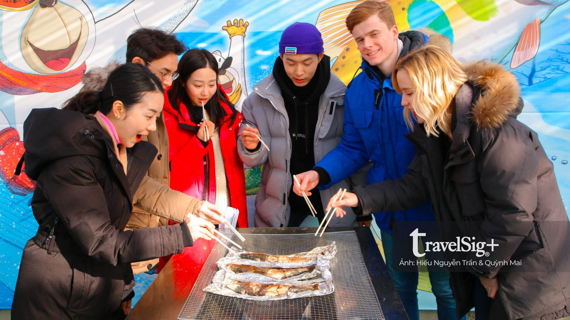 Lễ hội Hwacheon Sancheoneo sống động trên sông băng