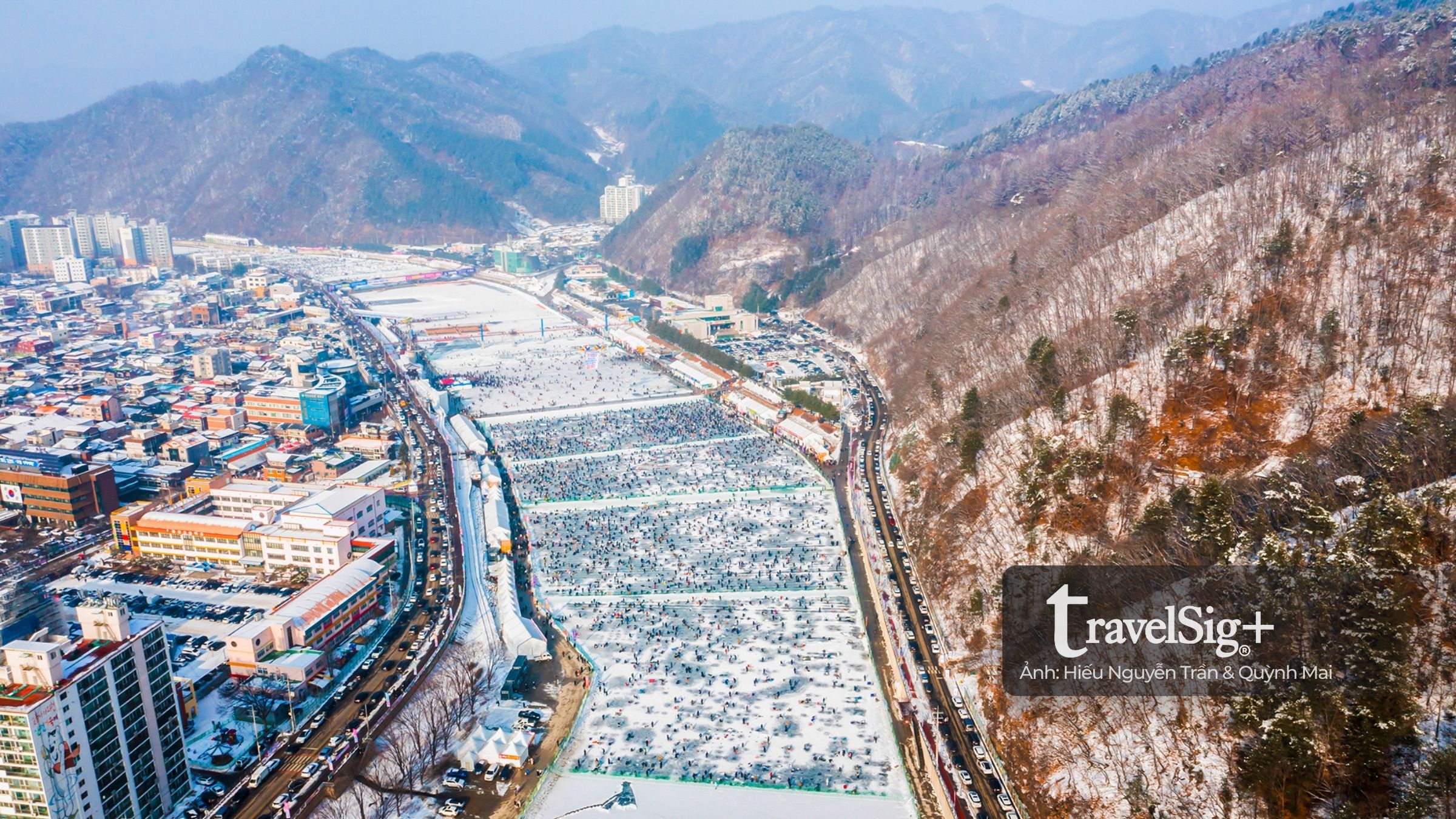 Lễ hội Hwacheon Sancheoneo sống động trên sông băng