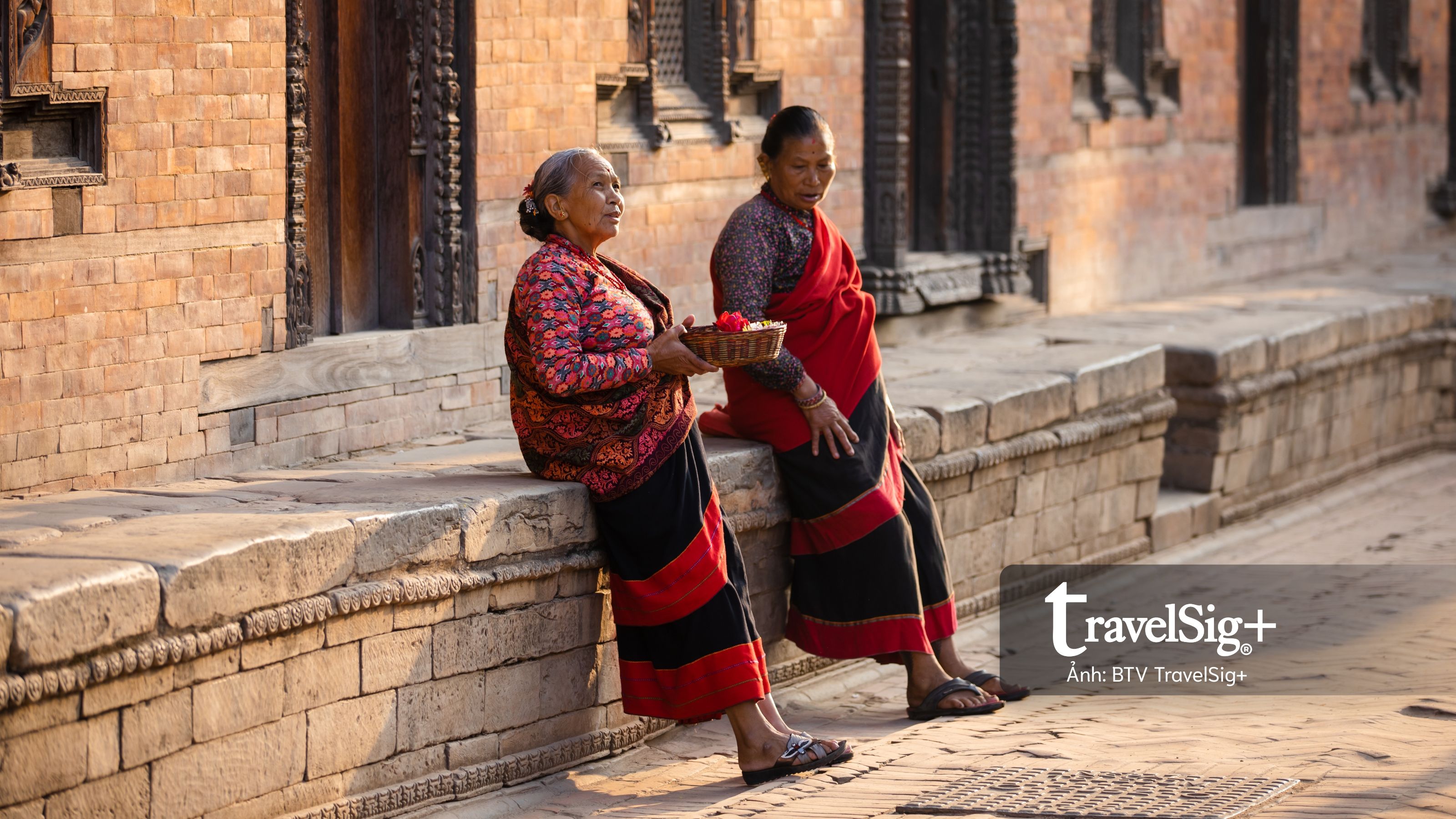 Nepal giữa tầng mây Himalaya: Một nhịp thở chậm của bình yên