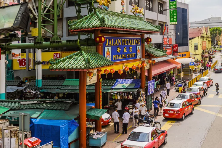 Ngành du lịch Malaysia đối mặt với mối đe dọa lừa đảo AI