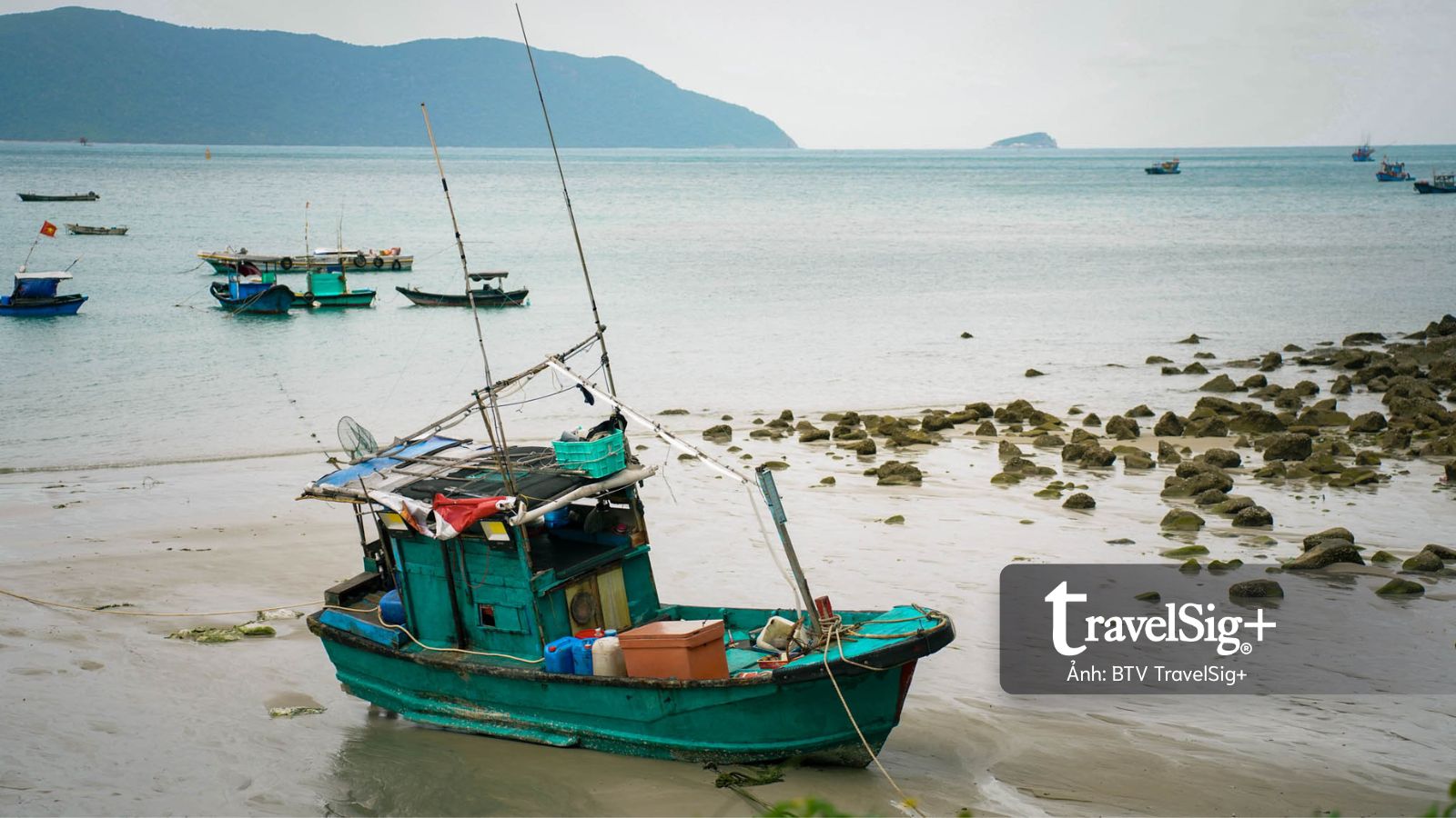 Những cung đường mở ra giữa biển xanh Côn Đảo