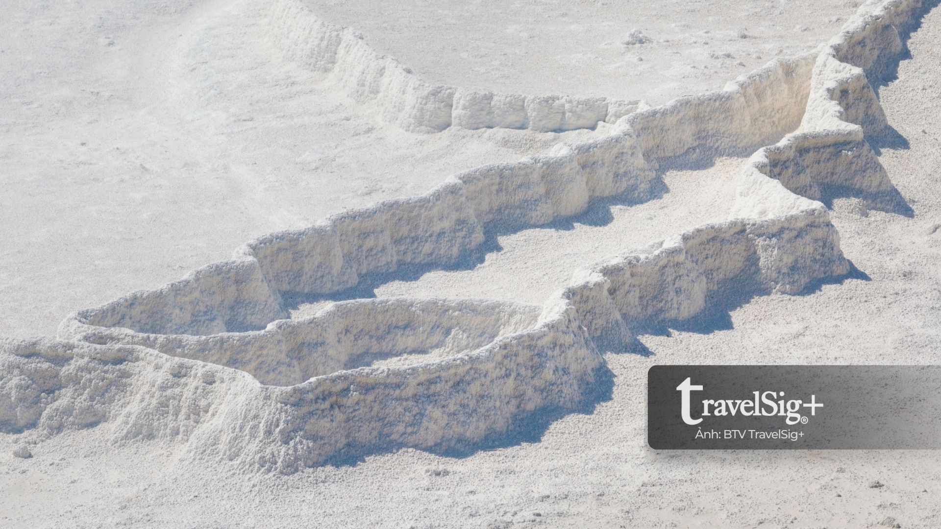 Pamukkale: Lâu đài bông và di sản Hierapolis giữa lòng Thổ Nhĩ Kỳ