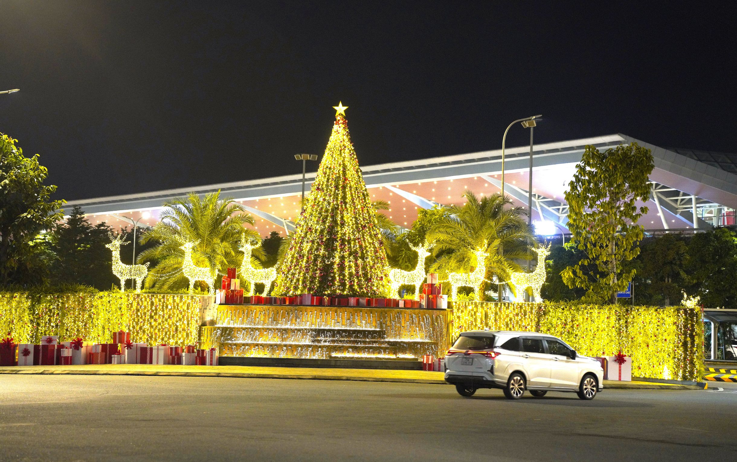Sân bay Quốc tế Đà Nẵng dành tặng hành khách những trải nghiệm đáng nhớ mùa lễ hội