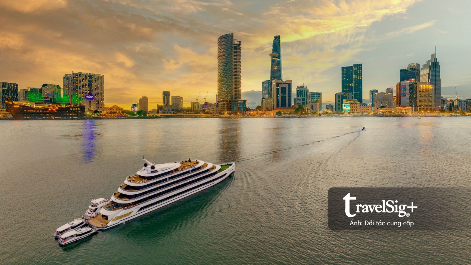 Star of the South ra mắt du thuyền nghỉ đêm đầu tiên trên sông Sài Gòn