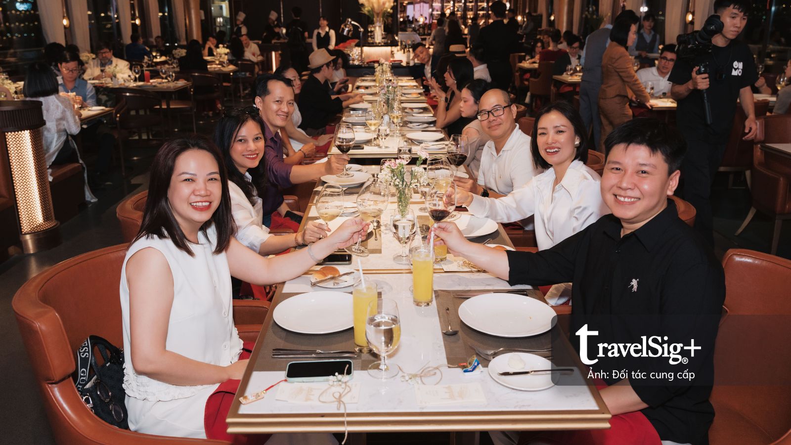 Star of the South ra mắt du thuyền nghỉ đêm đầu tiên trên sông Sài Gòn