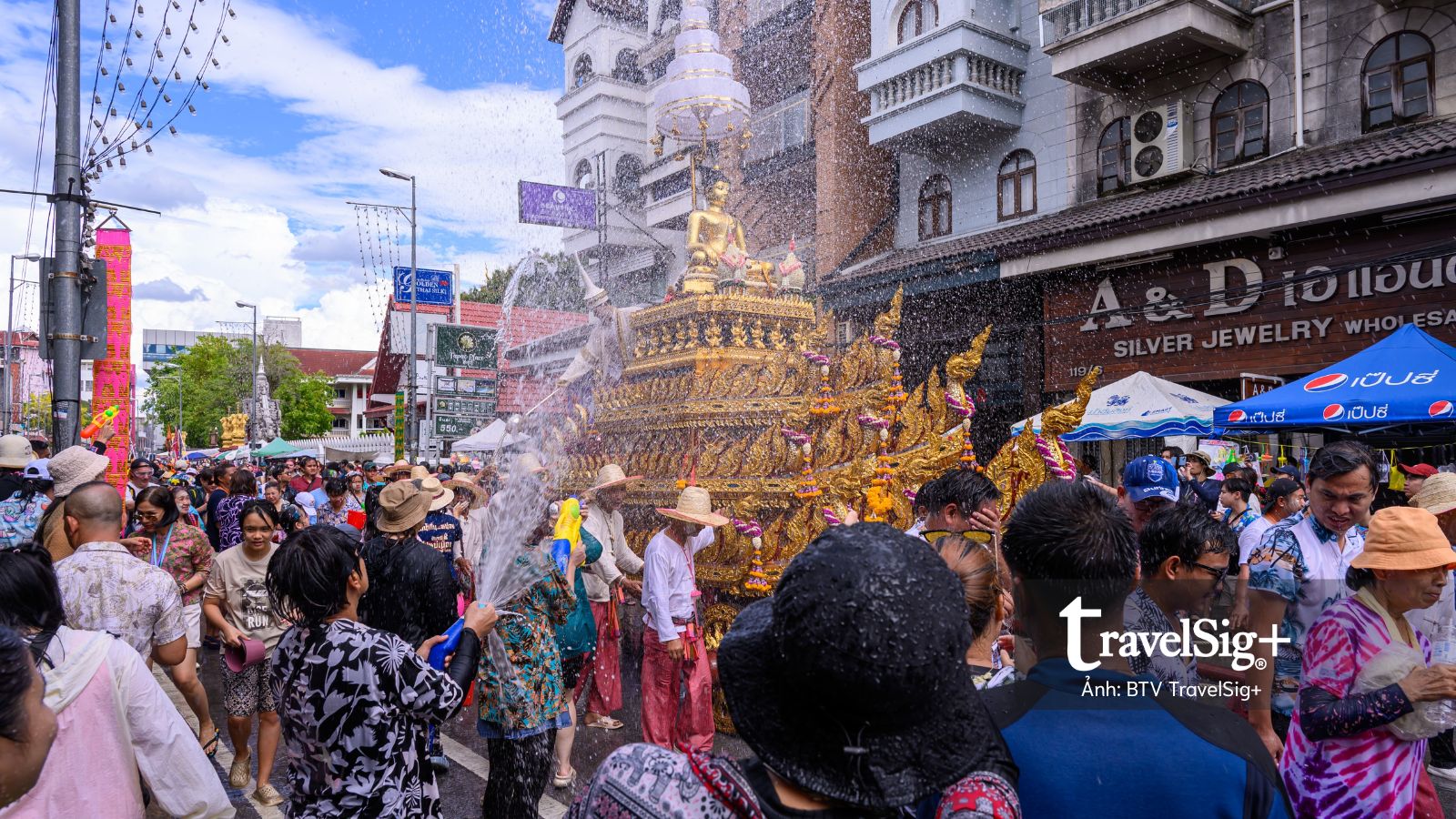 Thái Lan nắng nóng kỷ lục: Những lưu ý trước khi tham dự Lễ hội té nước Songkran 2026