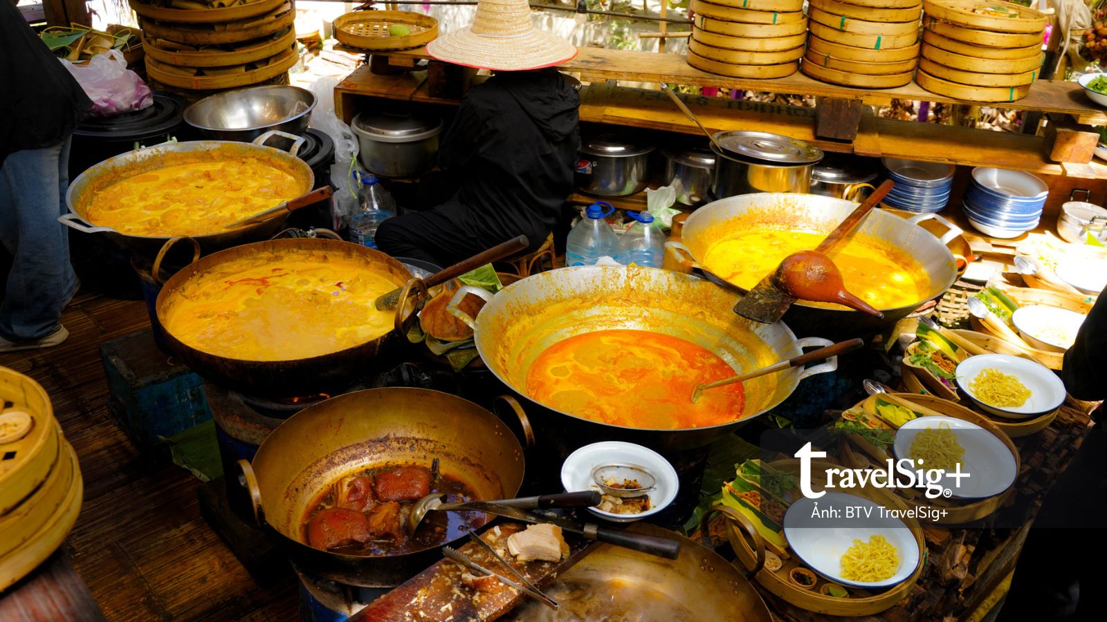 “Thưởng” Chiang Mai qua những quán ăn Michelin bình dân