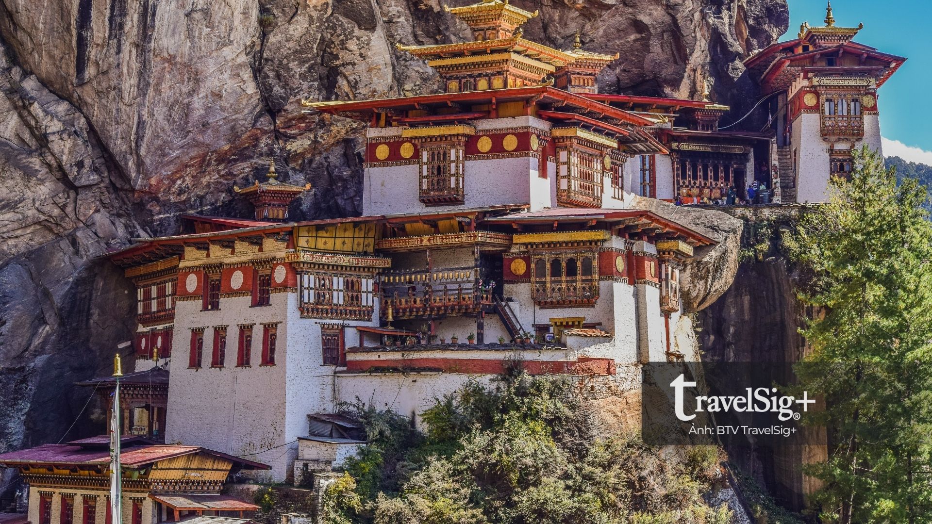 Tiger’s Nest - Kiệt tác tâm linh giữa mây trời Bhutan