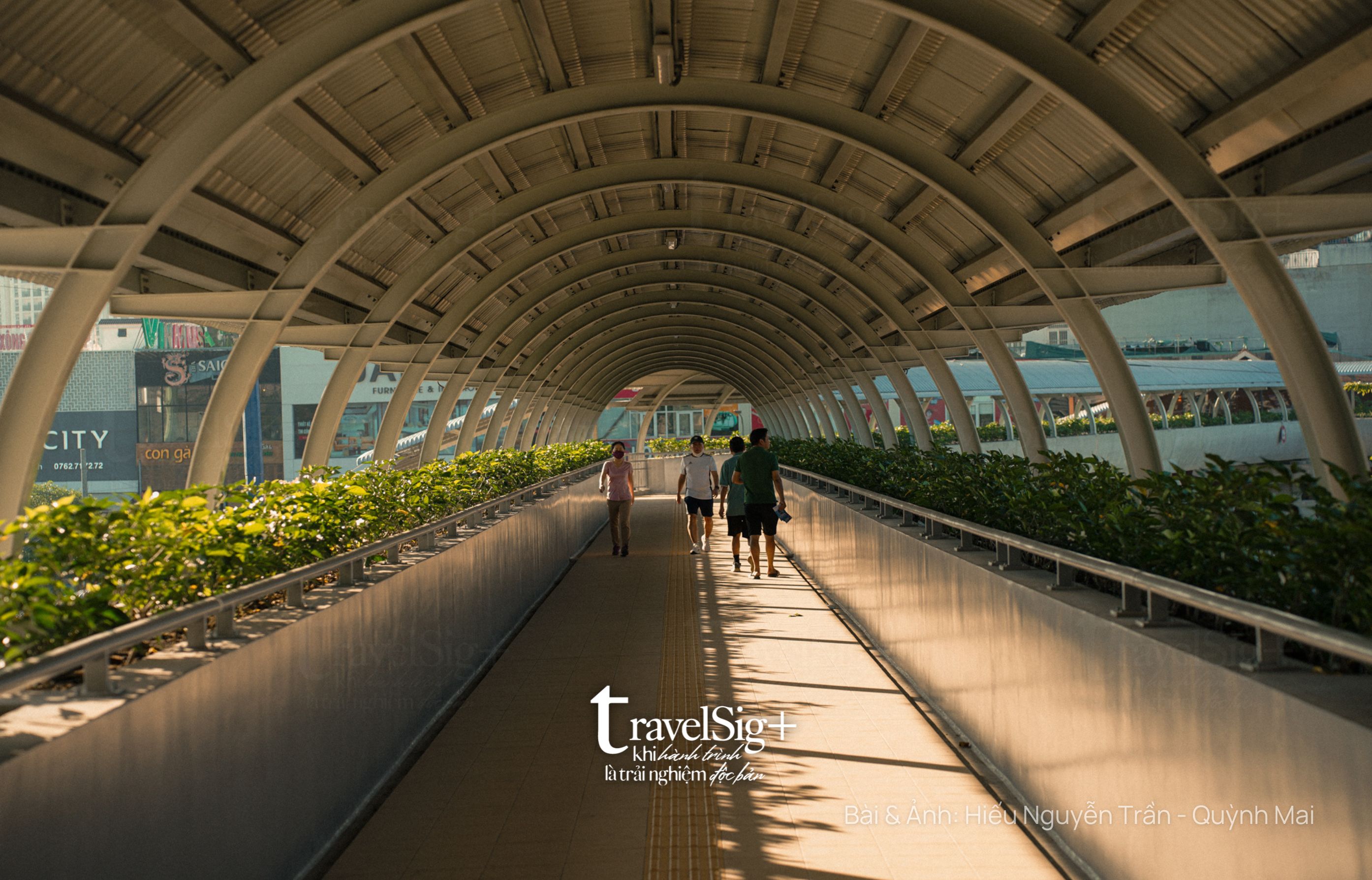 Trải nghiệm tuyến metro đầu tiên ở TP HCM Bến Thành - Suối Tiên