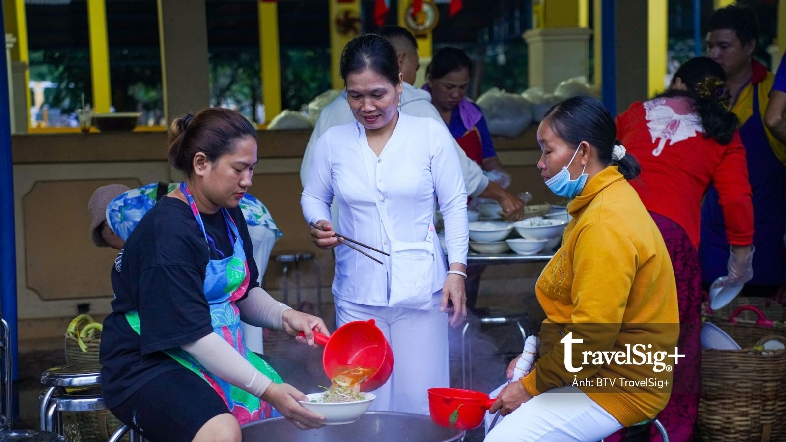 Trước Rằm tháng Tám, Tòa Thánh Tây Ninh đã vào mùa Hội Yến