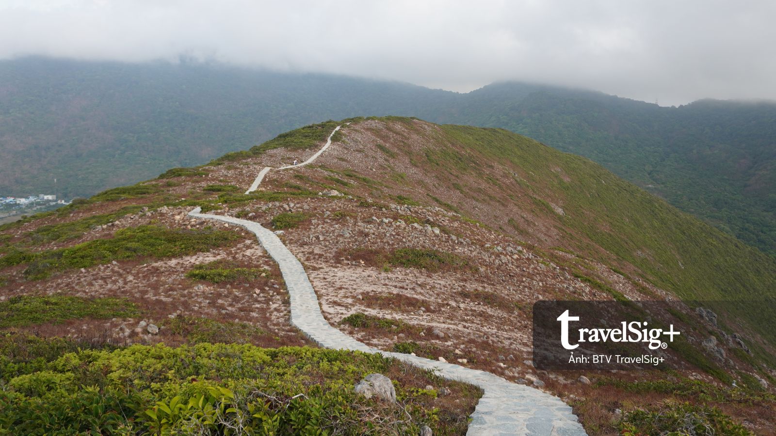 Từ dấu tích lao dịch đến cung đường trekking đẹp nhất Côn Đảo