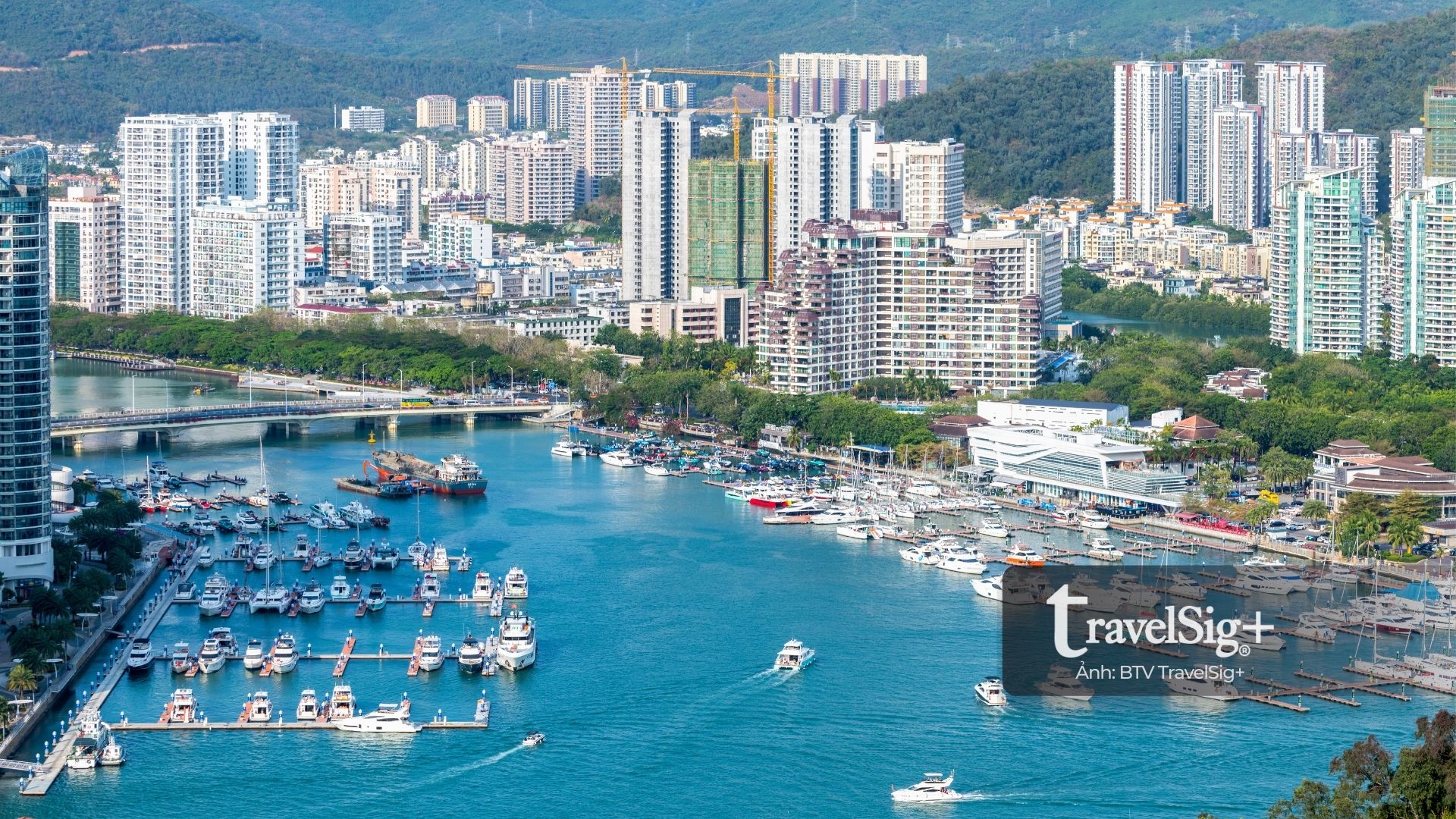 Uỷ ban Du lịch Tam Á chính thức khởi động chuỗi sự kiện quảng bá du lịch Tam Á 2025 tại Việt Nam