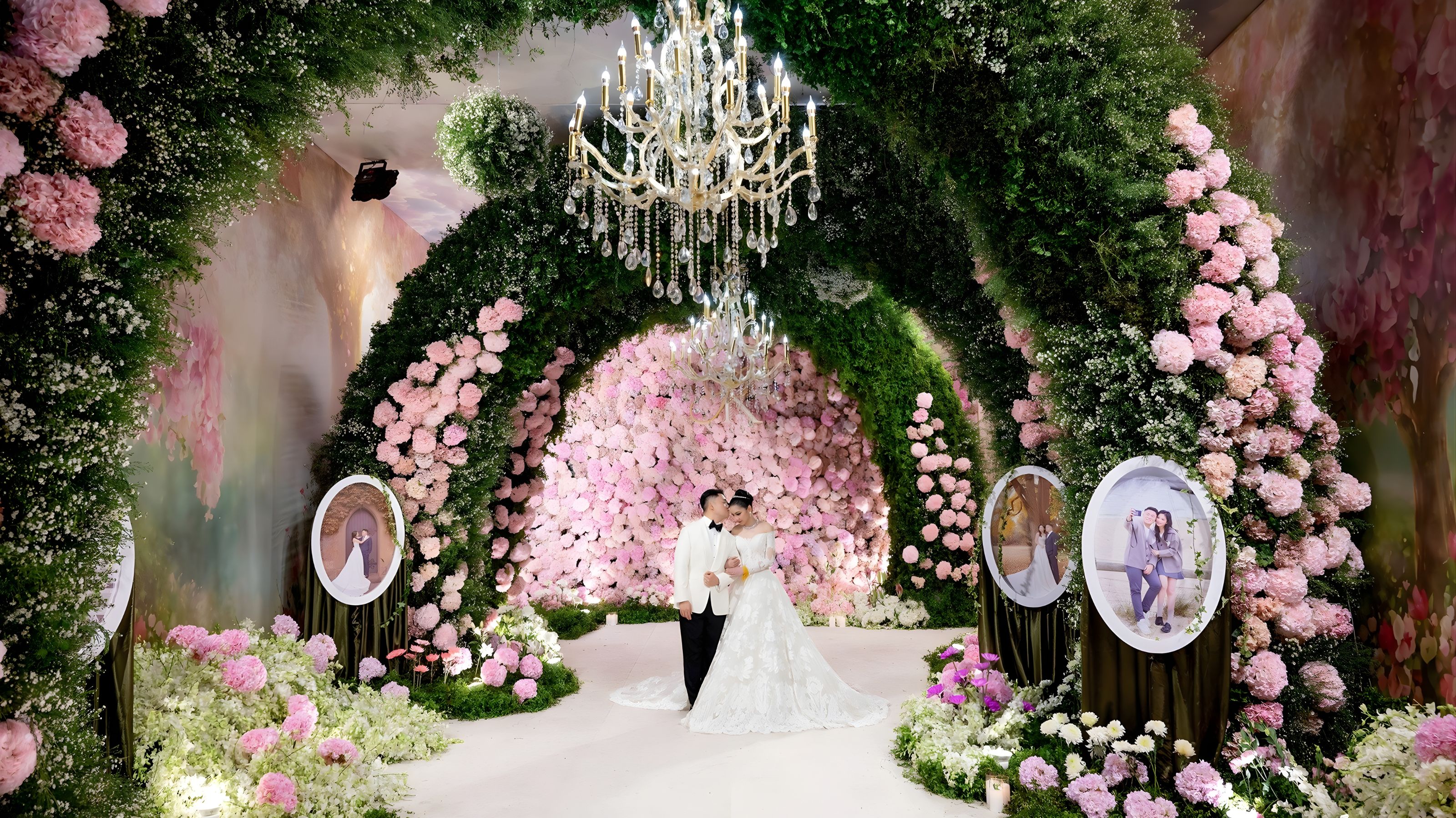 Vì sao đám cưới giới thượng lưu ở Campuchia ngày càng “ngập” hoa tươi và hoành tráng?