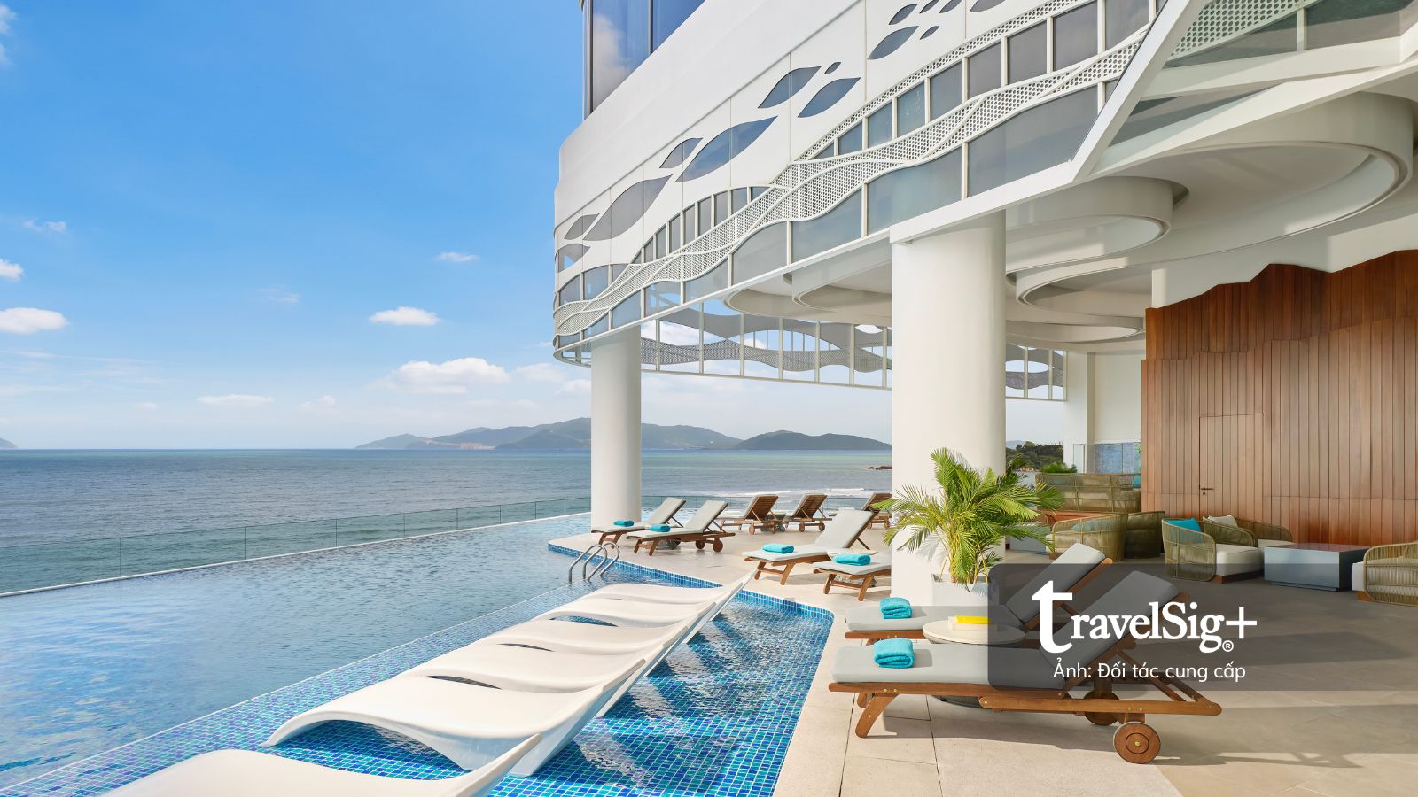 voco Scenia Bay Nha Trang: Chuẩn mực mới của lưu trú cao cấp ven biển